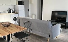 Appartement Centre De Guecelard