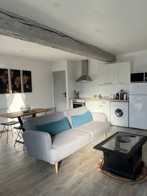 Appartement Centre De Guécélard Extérieur photo